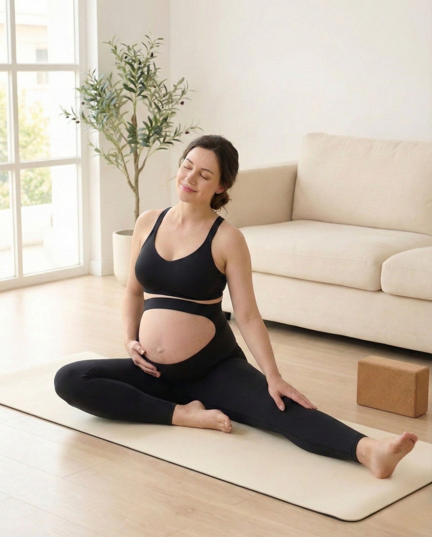 Liramom Ergonomic Maternity Belly Band Black